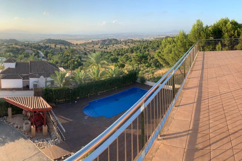 Villa Gloria Los Lopez Exteriér fotografie